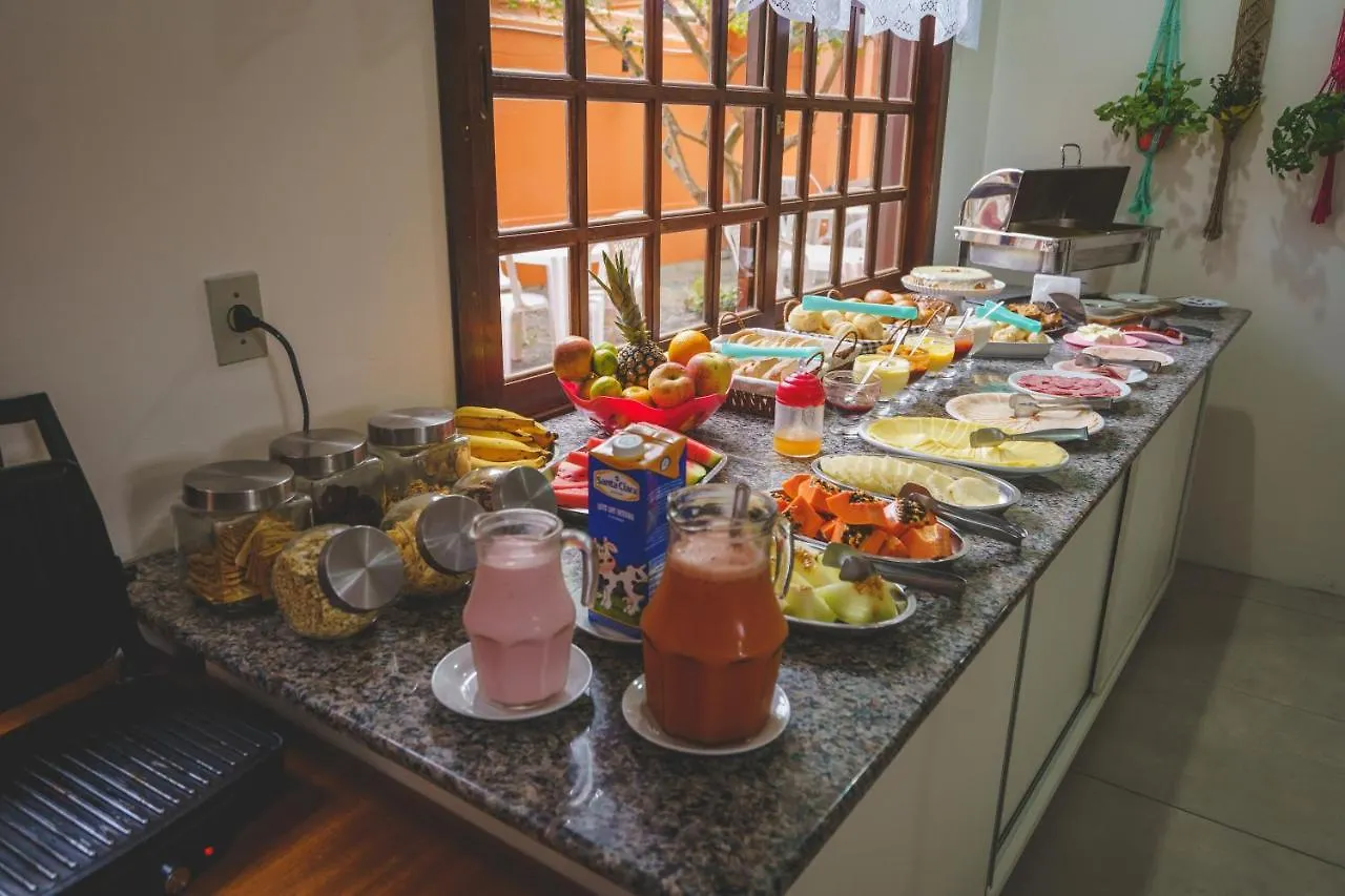 Pousada Village غاروبابا 2*,